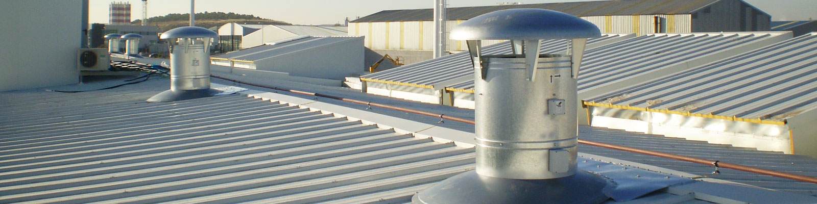expertos en ventilación industrial por cubierta